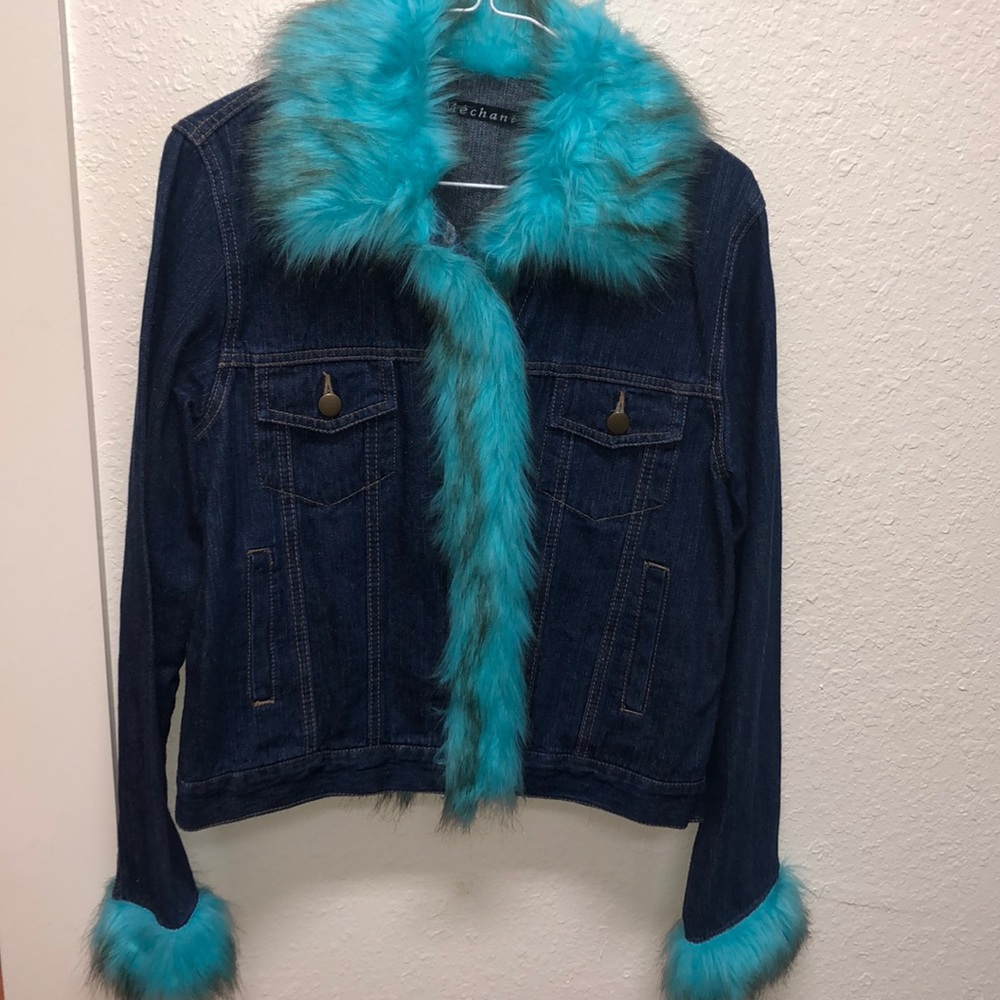 NWOT Jean jacket with aqua fur